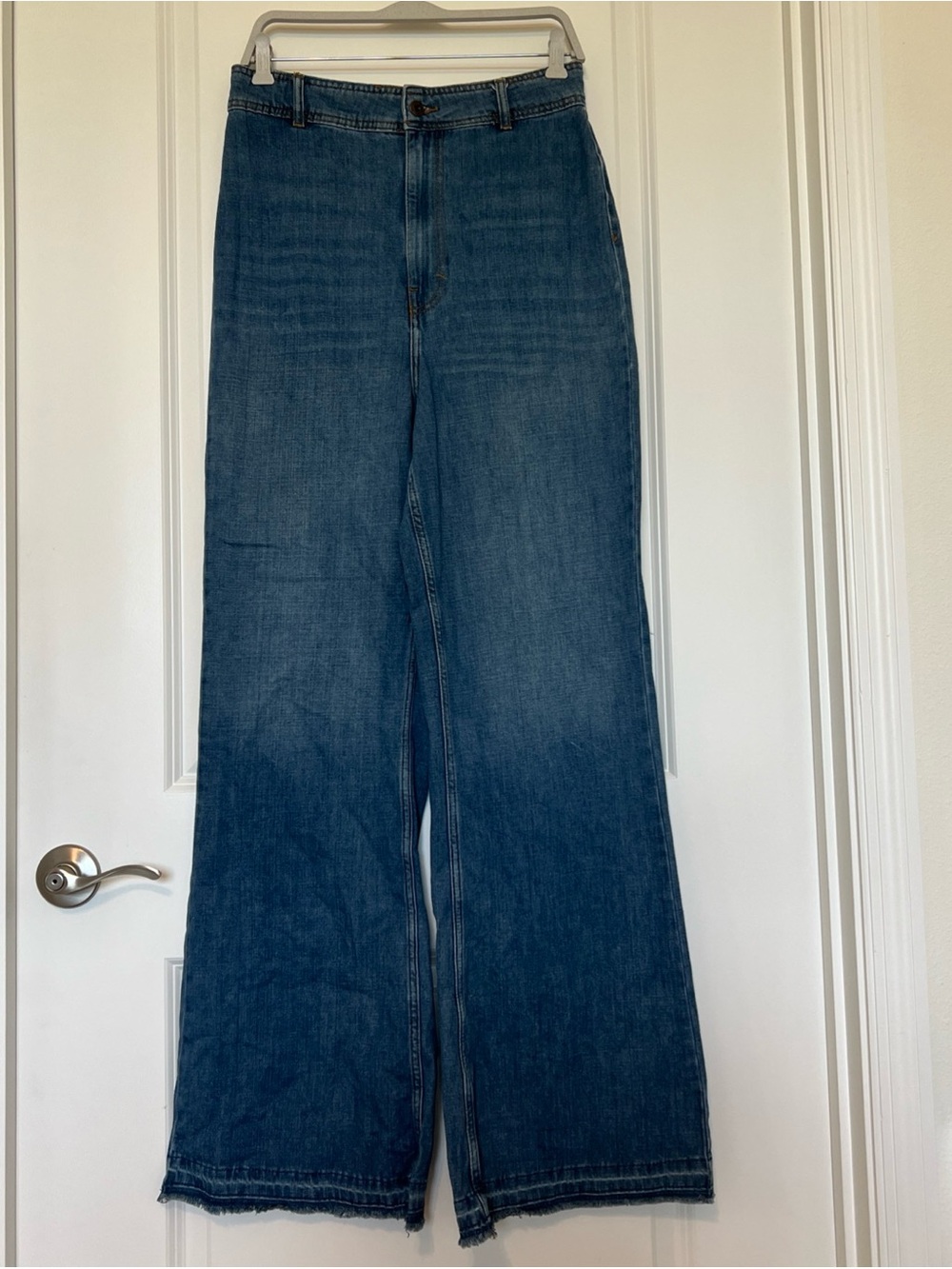 FP We the Free Wide-Leg Women Jeans Dark Blue super high rise(16”)tall 34”sz. 31